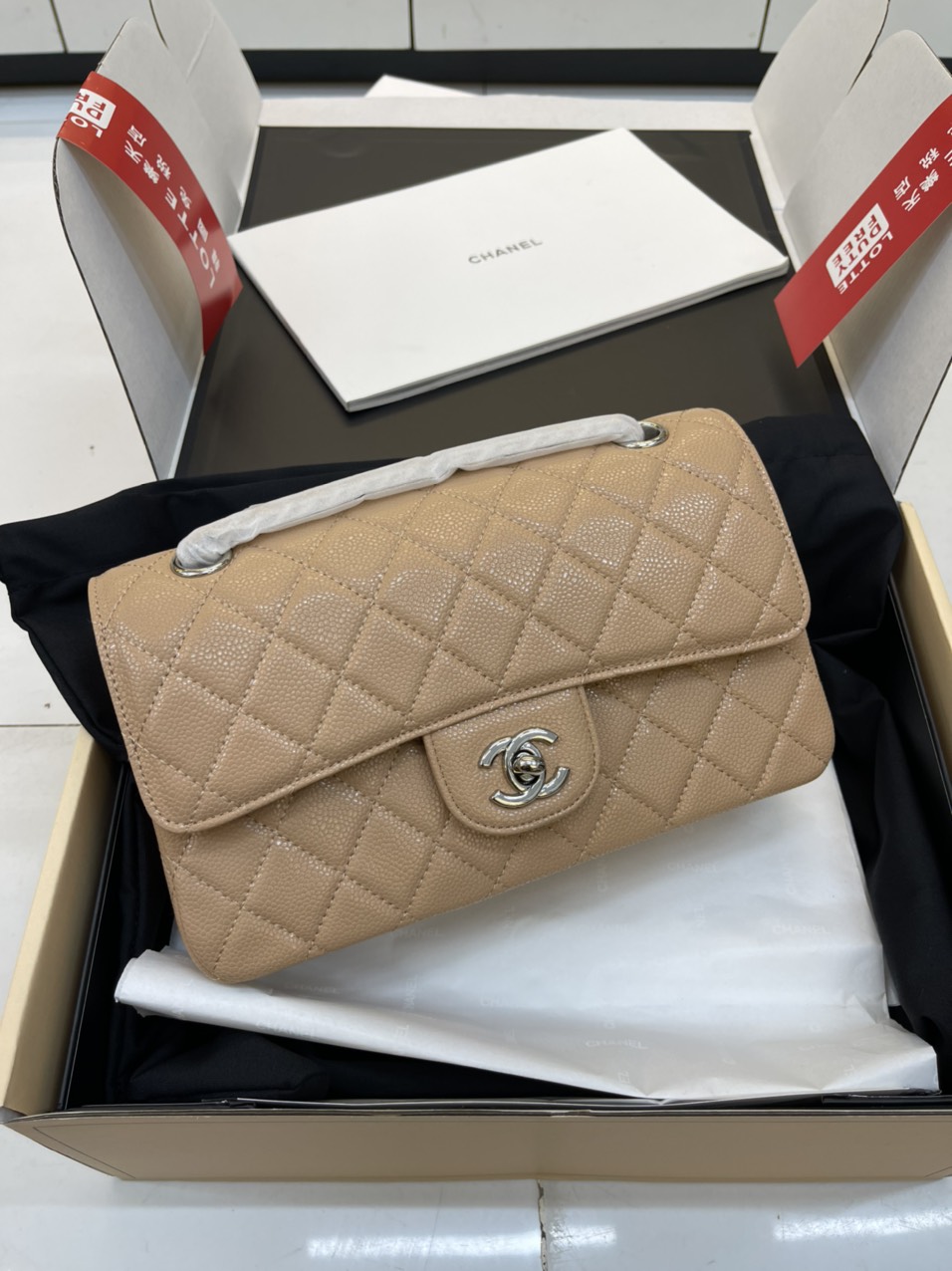 Túi xách Chanel Super Classic Medium Khóa Bạc Màu Nâu Da Hạt Size 23cm